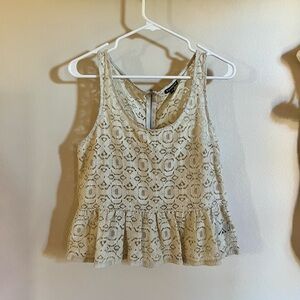 Small Express Lace Tank Top - Tan